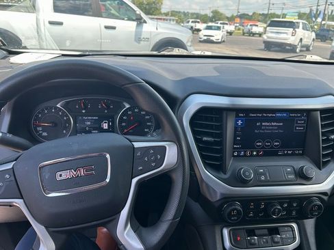 Used 2023 GMC Acadia SLE w/ Driver Convenience Package image 44