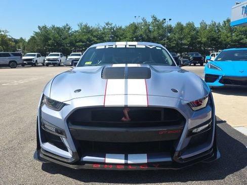 Used 2022 Ford Mustang Shelby GT500 w/ Technology Package RWD image 8