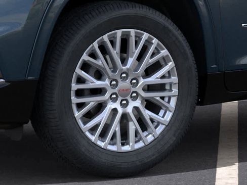 New 2026 GMC Acadia Denali image 9