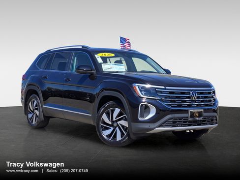 New 2026 Volkswagen Atlas SEL image 1