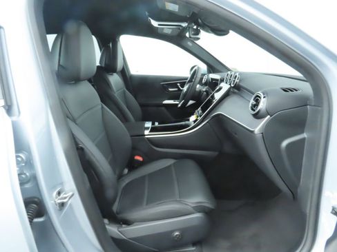 Certified 2025 Mercedes-Benz GLC 300 image 20