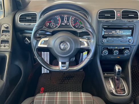 Used 2012 Volkswagen GTI 4-Door image 15