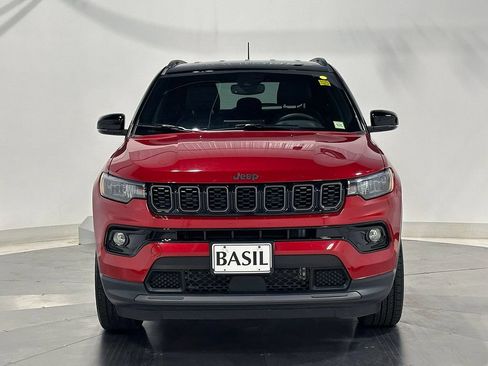 Used 2026 Jeep Compass Limited AWD/4WD image 9