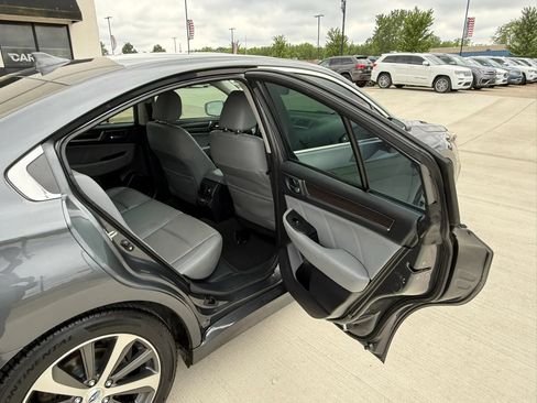 Used 2018 Subaru Legacy 2.5i Limited AWD/4WD image 21