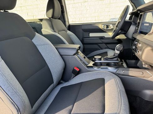 New 2025 Ford Bronco 2-Door w/ Sasquatch Package image 17