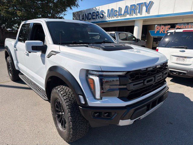 Used 2025 Ford F150 Raptor AWD/4WD image 12