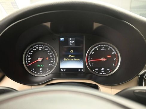 Used 2016 Mercedes-Benz GLC 300 4MATIC image 10