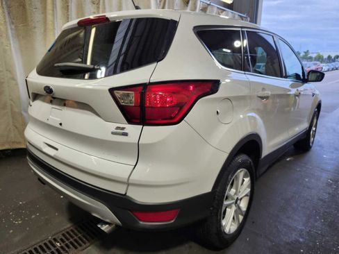 Used 2019 Ford Escape SE AWD/4WD image 3
