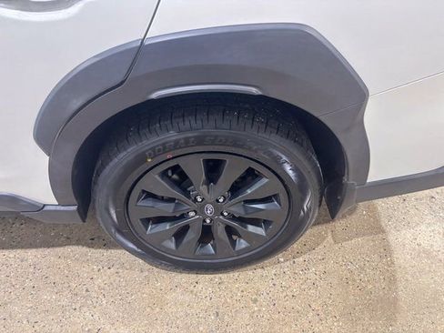 Used 2023 Subaru Outback Onyx Edition w/ Popular Package #2 image 32