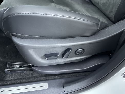 Certified 2024 Nissan Ariya AWD image 13