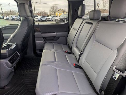 Used 2021 Ford F150 Lariat w/ Equipment Group 502A High image 21