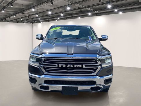 Used 2019 RAM 1500 Laramie AWD/4WD image 2