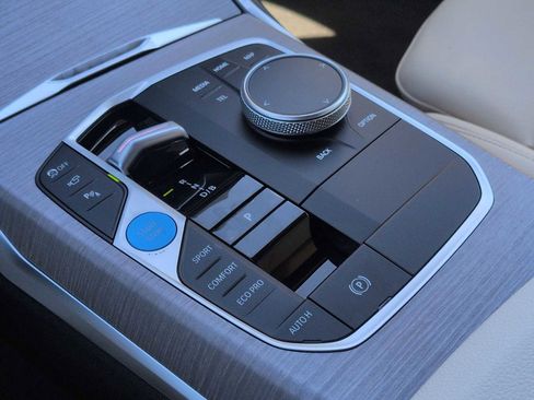 New 2026 BMW i4 eDrive40 image 34