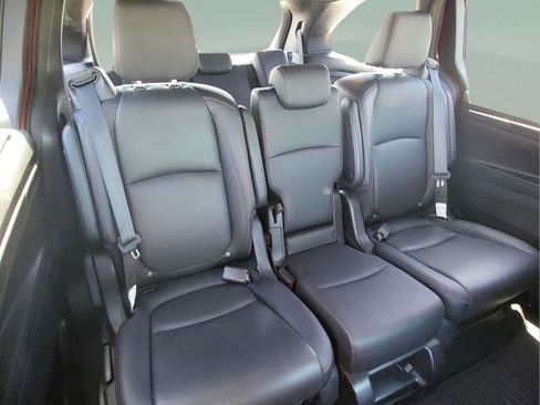 Certified 2023 Honda Odyssey Sport image 18
