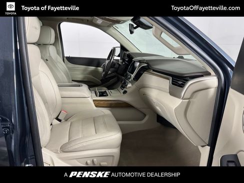 Used 2019 GMC Yukon Denali AWD/4WD image 6