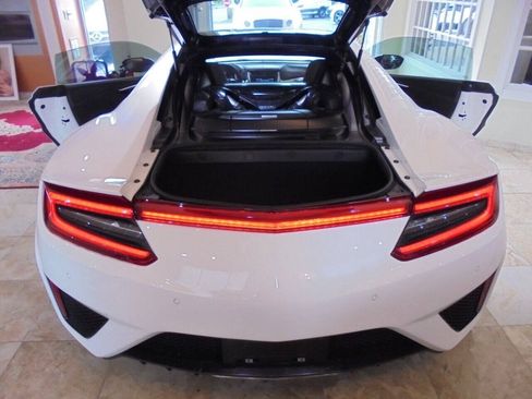 Used 2017 Acura NSX AWD/4WD image 16