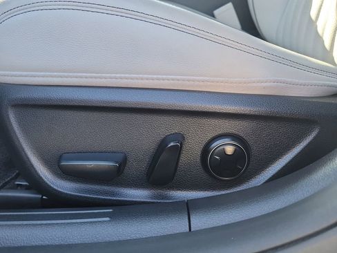 Used 2023 Genesis G70 2.0T w/ Sport Prestige Package image 20