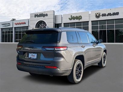 New 2025 Jeep Grand Cherokee L Laredo