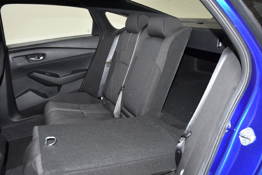 Used 2024 Honda Accord Sport image 29