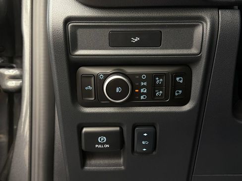 Used 2026 Ford F150 Lariat AWD/4WD image 29