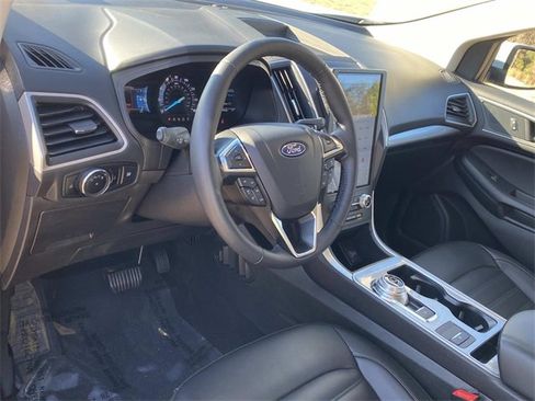 Used 2024 Ford Edge SEL image 23