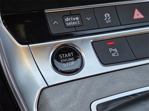 Used 2024 Audi A6 Premium Plus image 27