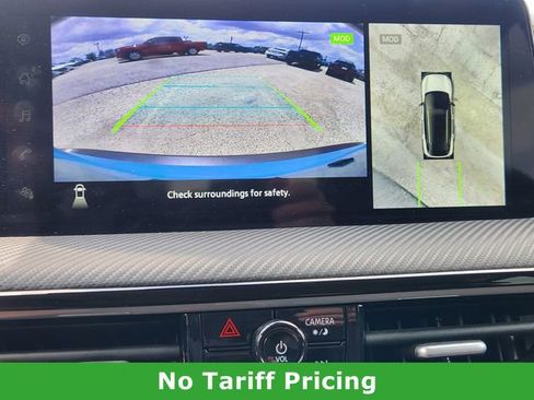 Used 2025 Nissan Kicks SR AWD/4WD image 17