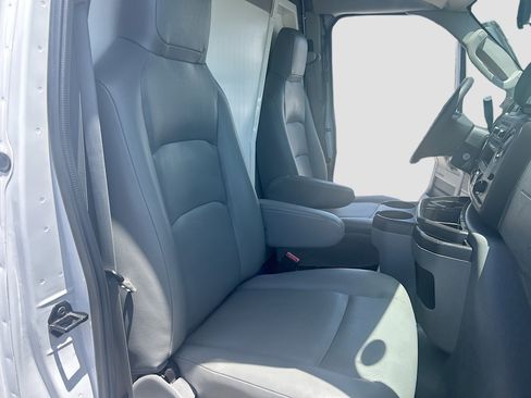 Used 2023 Ford E-350 and Econoline 350 Super Duty w/ Power Windows & Locks Group RWD image 26