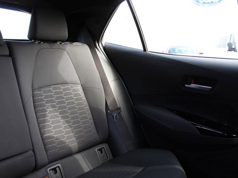 Used 2025 Toyota Corolla SE image 15