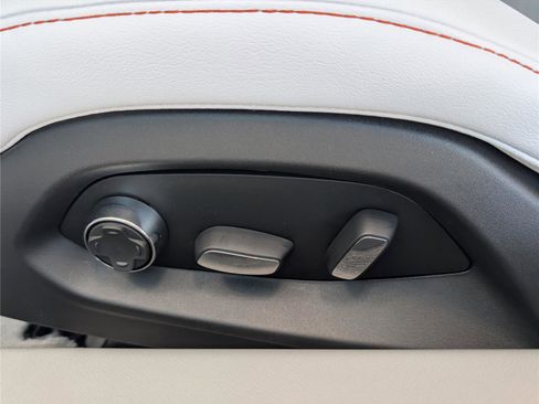 New 2026 Chevrolet Corvette 3LT image 11