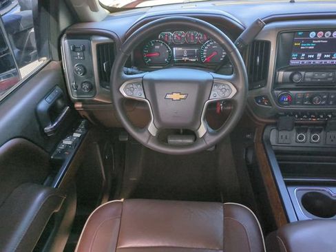 Used 2016 Chevrolet Silverado 2500 High Country w/ Duramax Plus Package AWD/4WD image 17