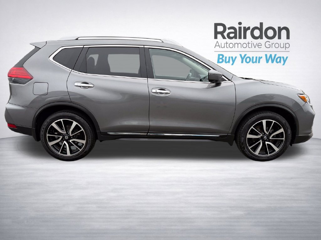 Used 2017 Nissan Rogue SL w/ SL Premium Package AWD/4WD image 8