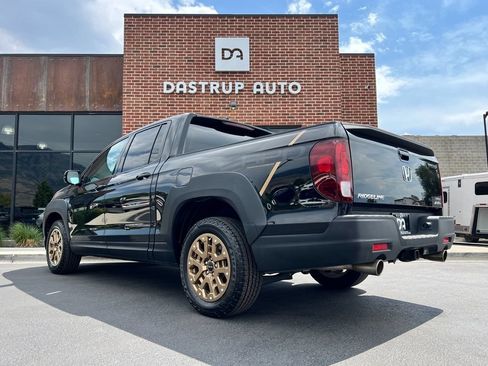 Used 2021 Honda Ridgeline Sport image 4