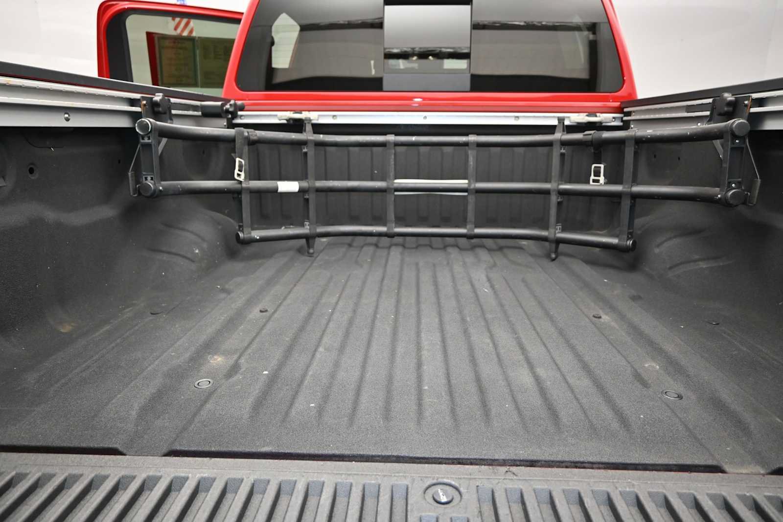 Used 2024 Nissan Titan PRO-4X w/ Pro-4x Convenience Package AWD/4WD image 22