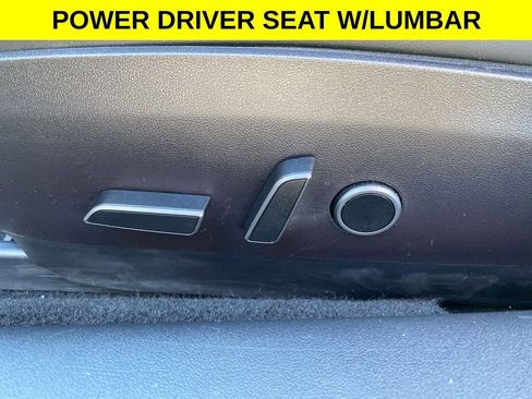 Used 2023 Tesla Model 3 Standard Range image 10