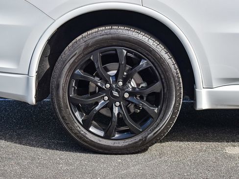 Used 2020 Dodge Durango GT w/ Blacktop Package image 10