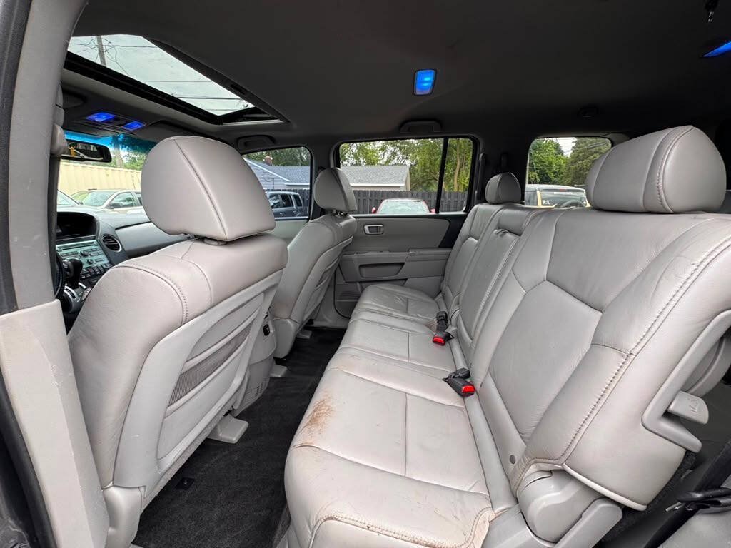 Used 2011 Honda Pilot EX-L image 16