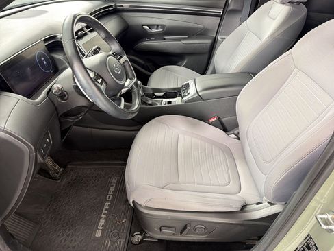 Used 2023 Hyundai Santa Cruz SEL Premium image 5