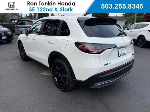 Used 2026 Honda HR-V Sport image 6