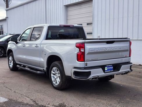 Used 2022 Chevrolet Silverado 1500 RST image 3