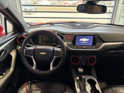 Used 2021 Chevrolet Blazer LT image 11