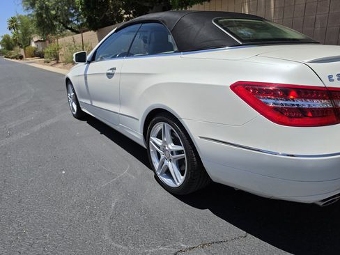 Used 2013 Mercedes-Benz E 350 Cabriolet image 40