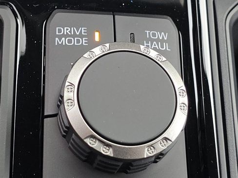 New 2026 Toyota Tundra SR5 image 10