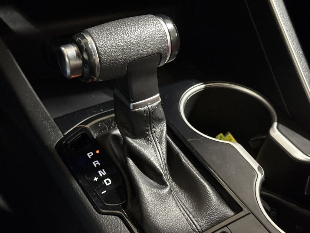 Used 2021 Kia K5 GT-Line FWD image 17