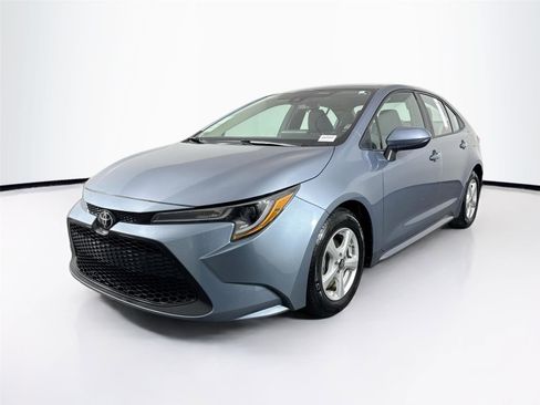 Certified 2020 Toyota Corolla L image 3