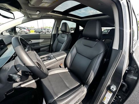 Used 2025 Nissan Murano SL AWD/4WD image 46