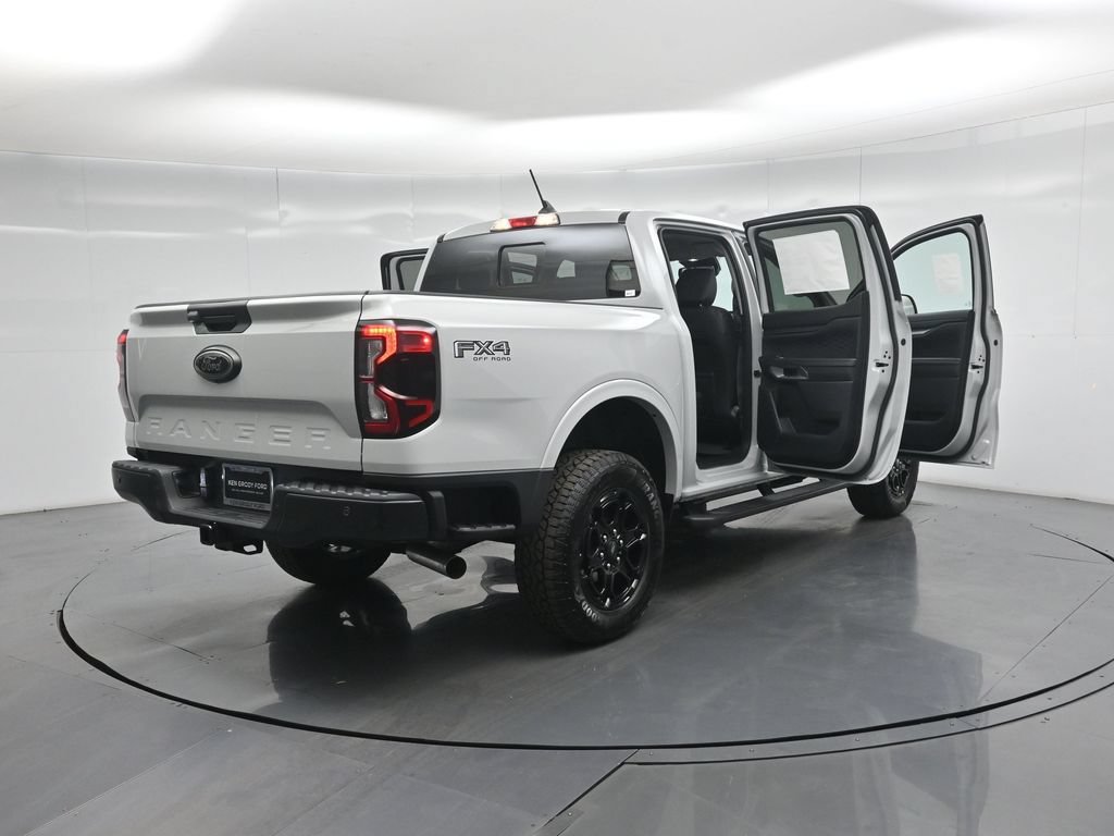 New 2026 Ford Ranger Lariat w/ FX4 Off-Road Package AWD/4WD image 4