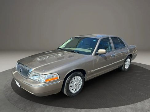 Used 2005 Mercury Grand Marquis GS RWD image 9