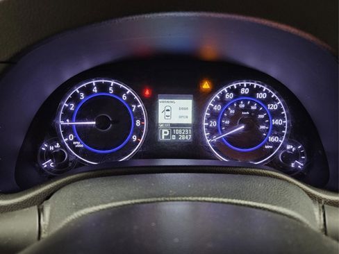 Used 2013 INFINITI G37 x w/ Premium Pkg image 26