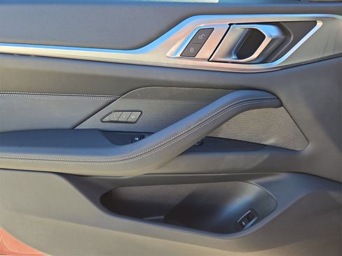 Used 2025 BMW 430i xDrive w/ M Sport Package image 15